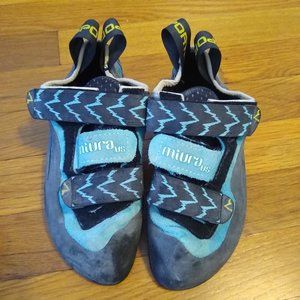 La Sportiva womens size 6.5 climbing shoes